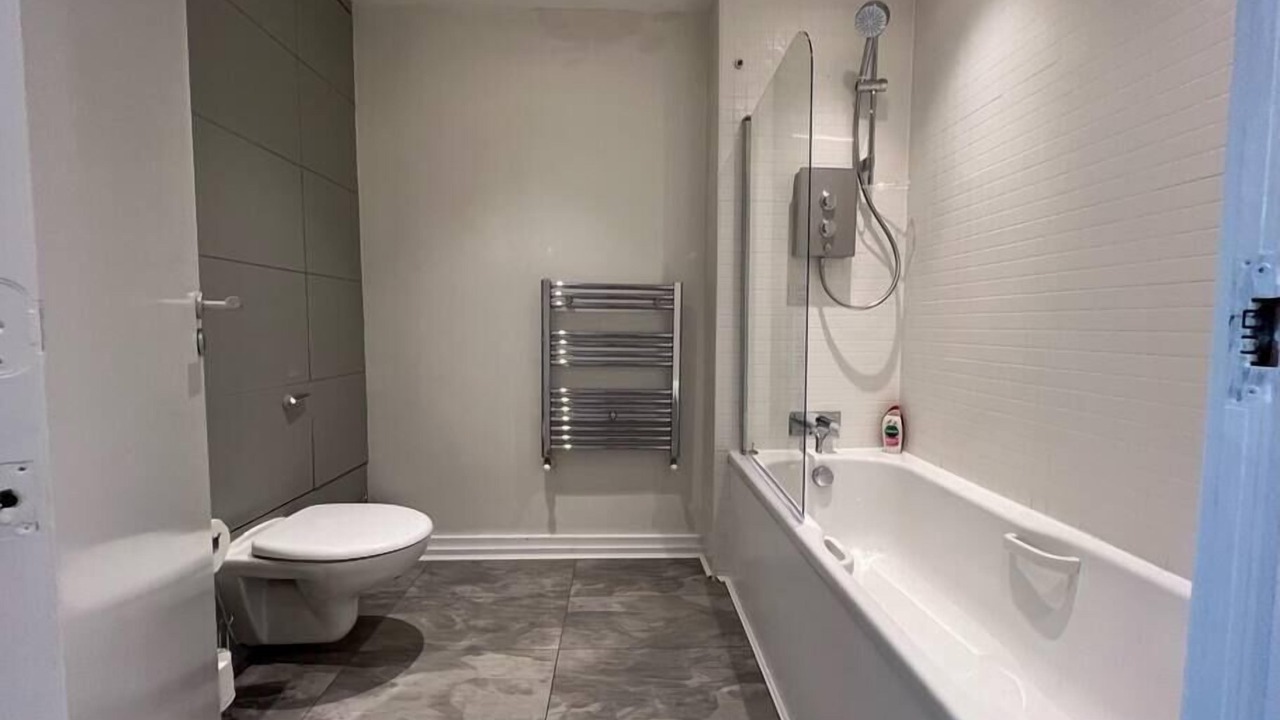 Photo of Bathroom in Glasgow Westend