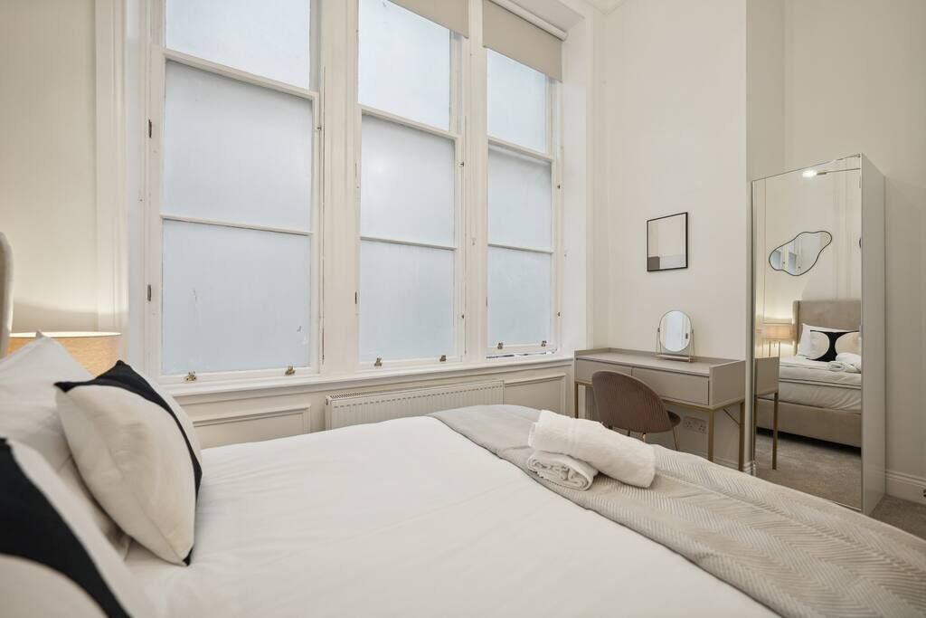 Photo of Bedroom in City Centre Glasgow
