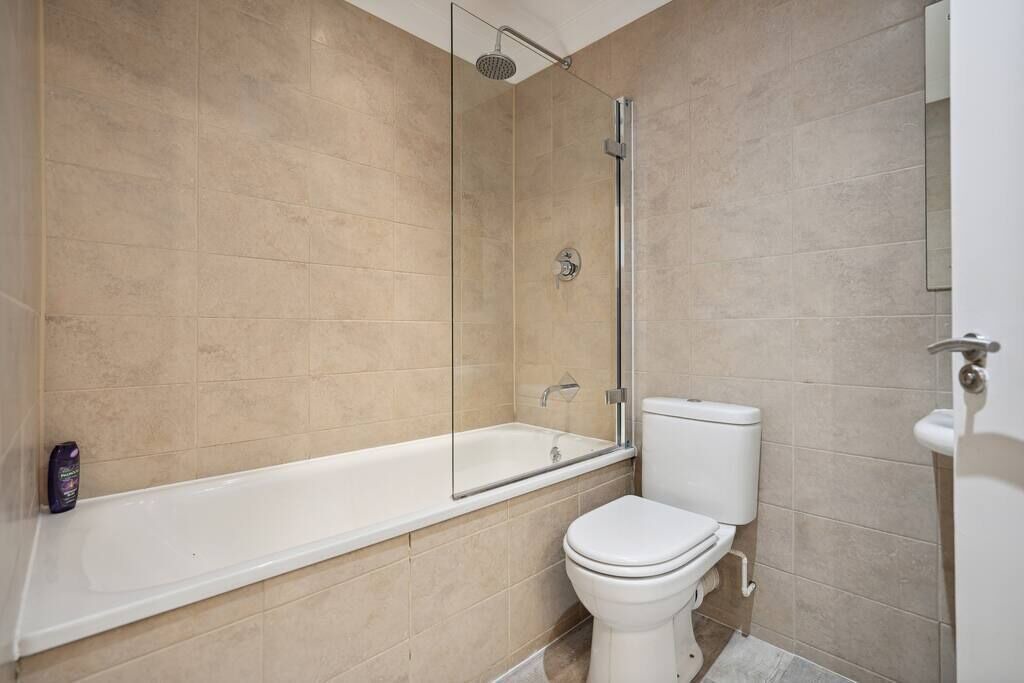 Photo of Bathroom in City Centre Glasgow