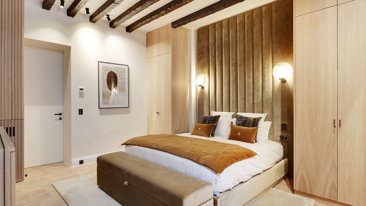 Photo of Bedroom in 6th Arrondissement