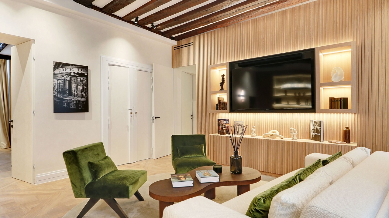 Photo of Livingroom in 6th Arrondissement