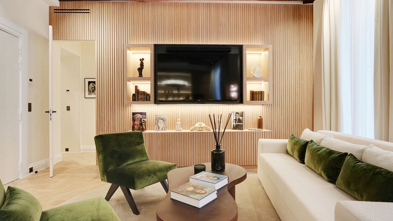 Photo of Livingroom in 6th Arrondissement