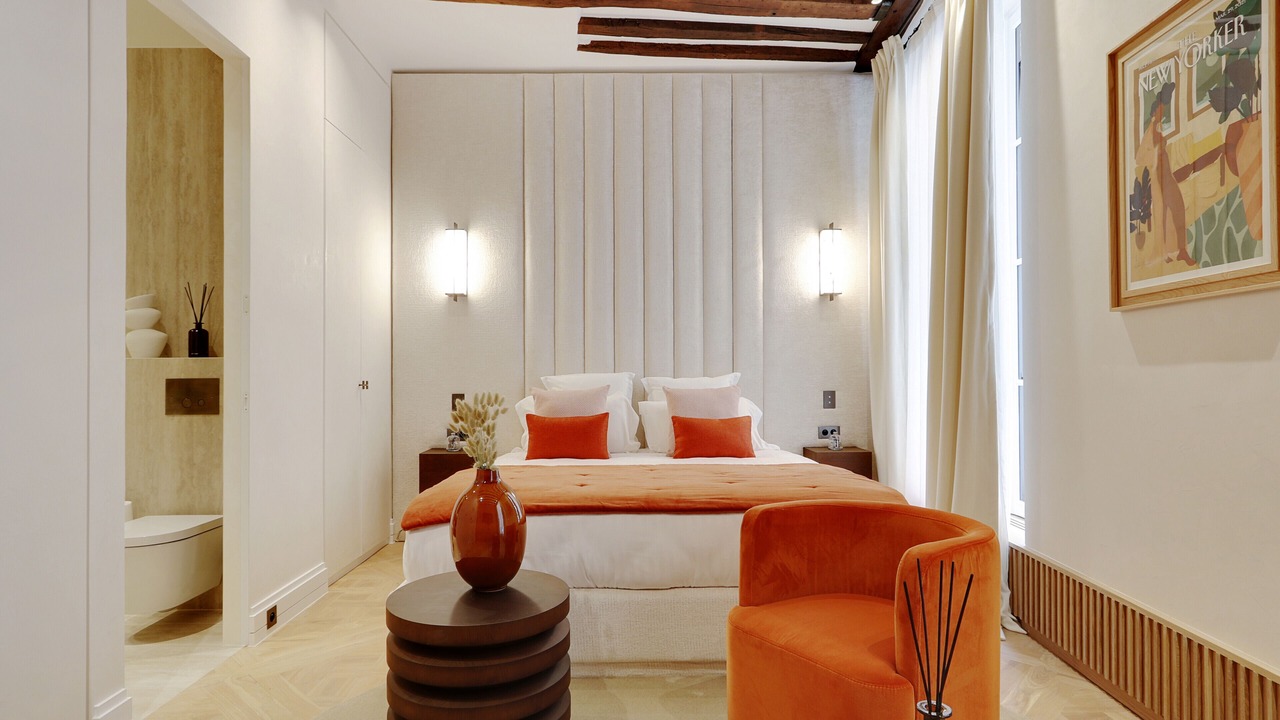 Photo of Bedroom in 6th Arrondissement