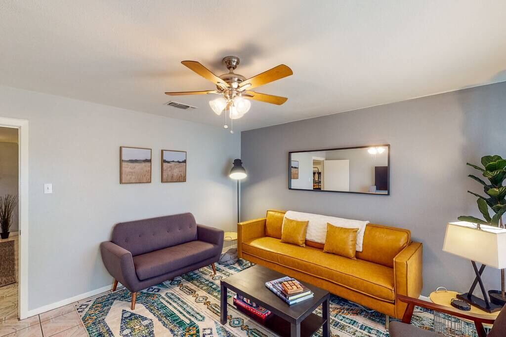Photo of Livingroom in Waco
