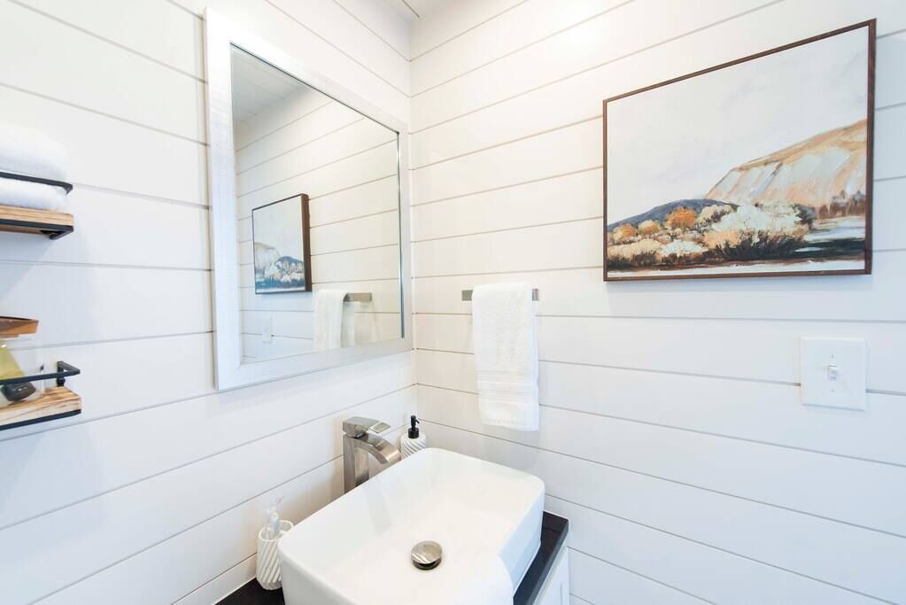 Photo of Bathroom in Alpine