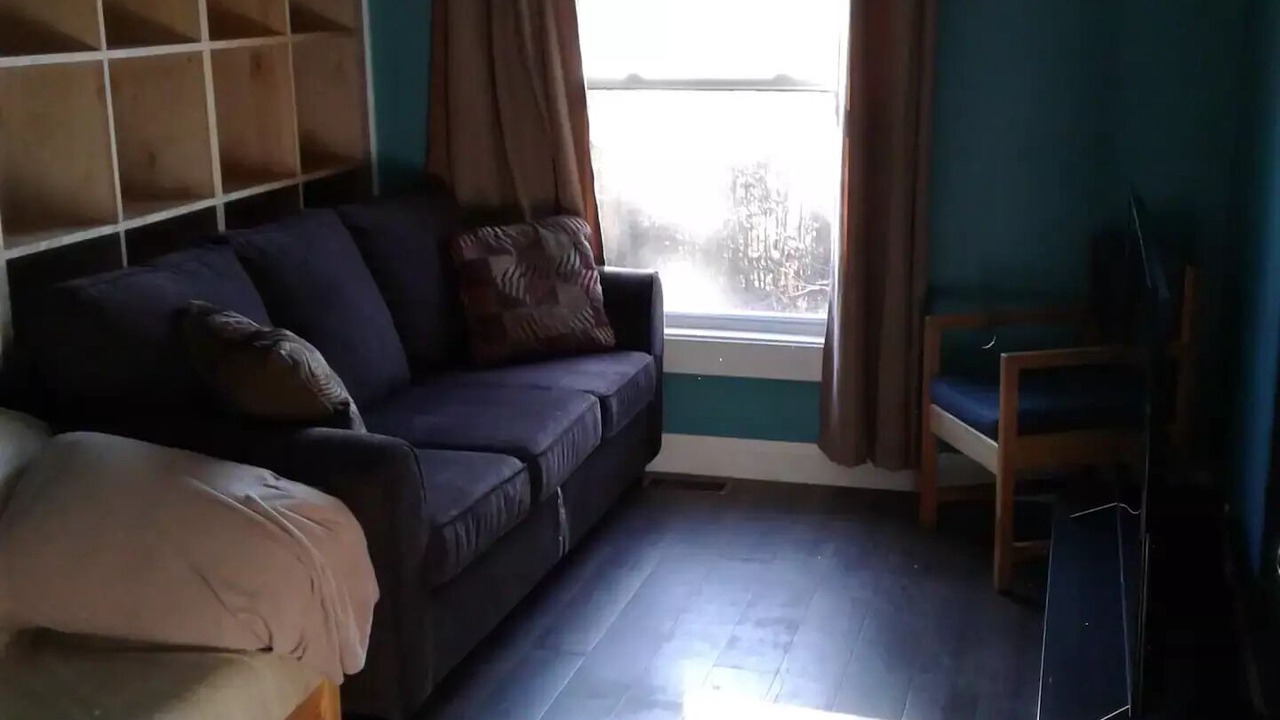 Photo of Livingroom in Stoney Creek