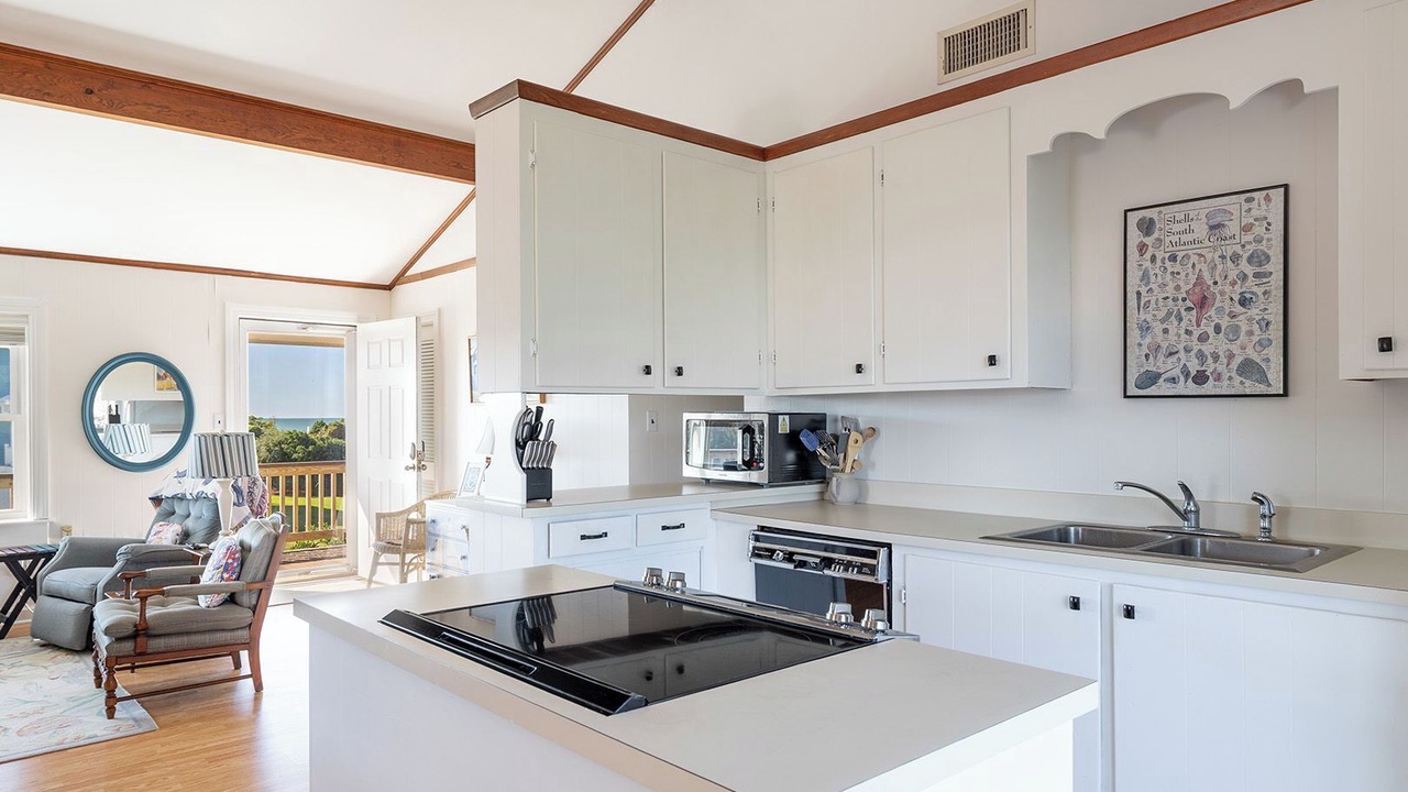 Photo of Kitchen in Pine Knoll Shores