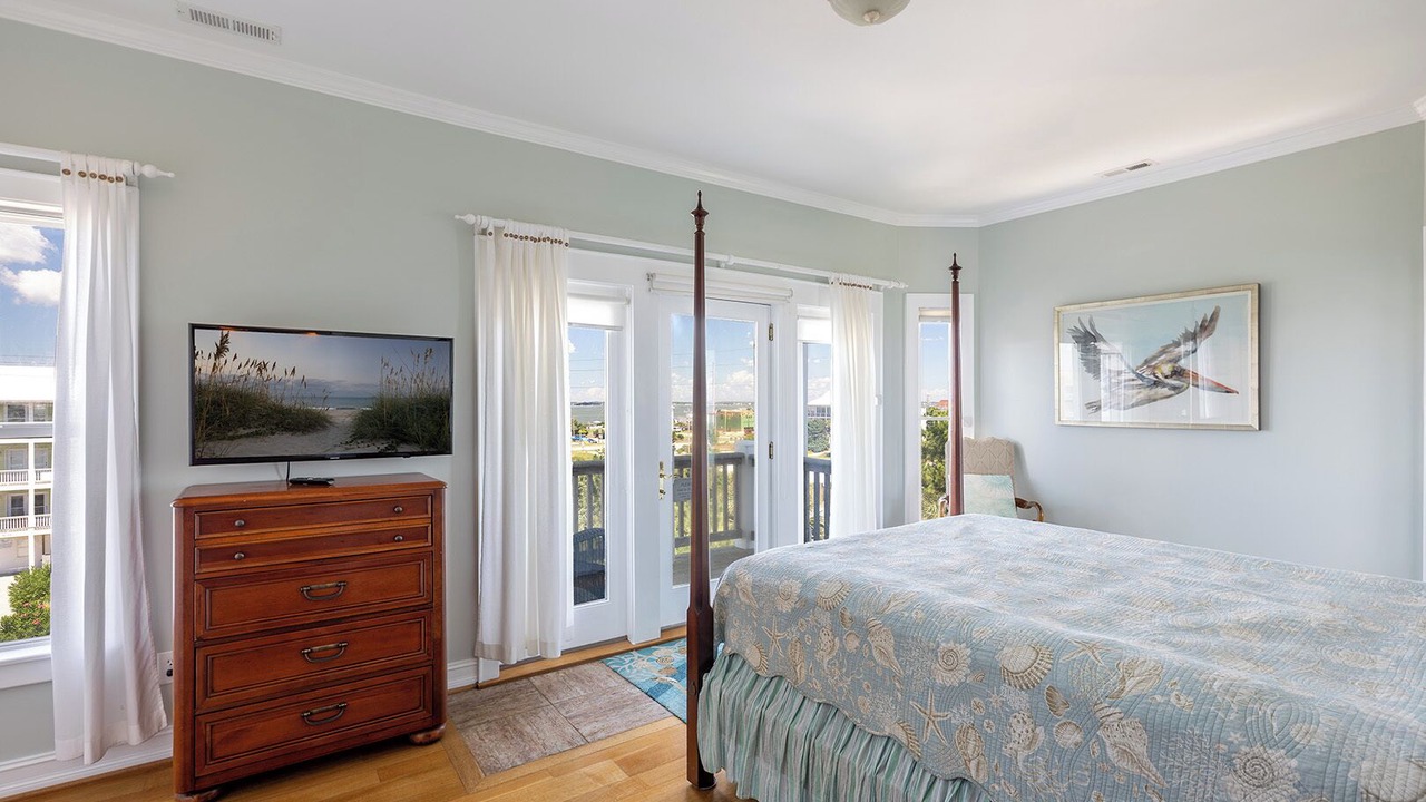 Photo of Bedroom in Emerald Isle
