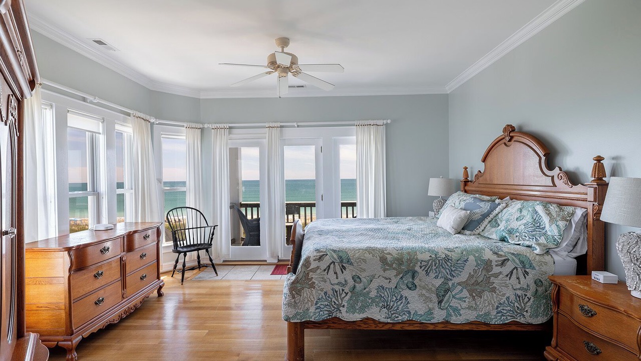 Photo of Bedroom in Emerald Isle