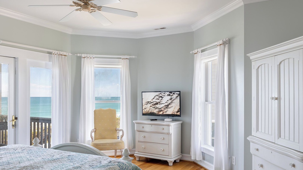 Photo of Bedroom in Emerald Isle