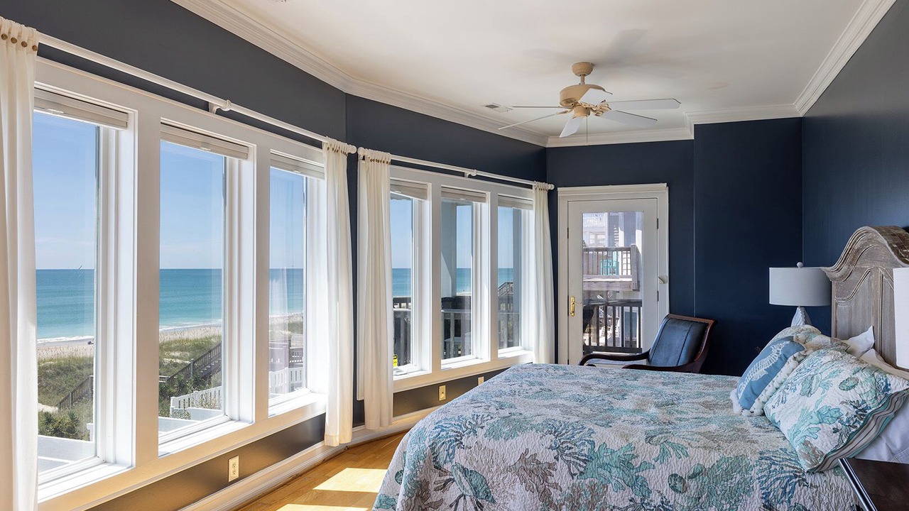 Photo of Bedroom in Emerald Isle