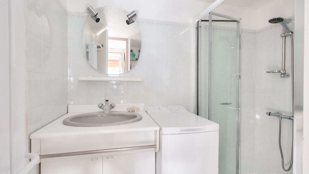 Photo of Bathroom in Saint-Vincent-sur-Jard