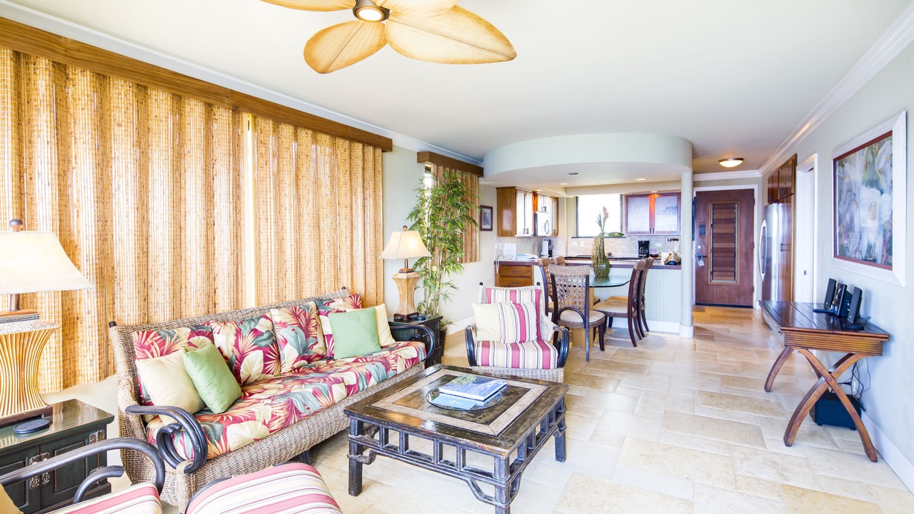 Photo of Livingroom in Poipu