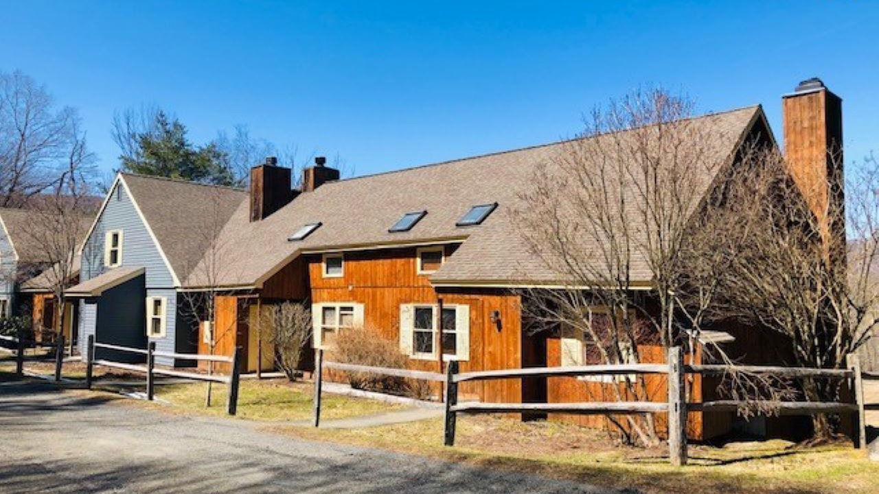 Photo of Bedroom in Hancock
