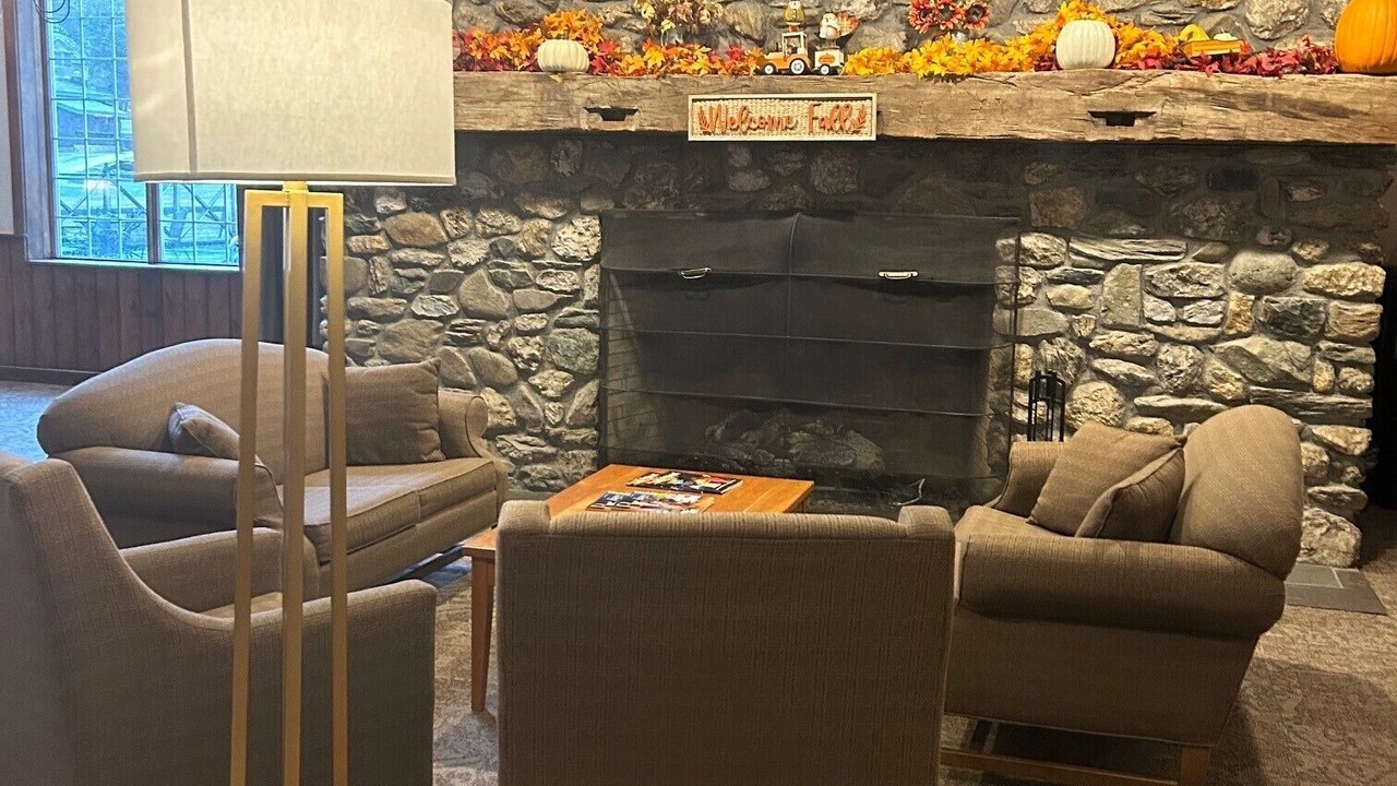 Photo of Others in Hancock