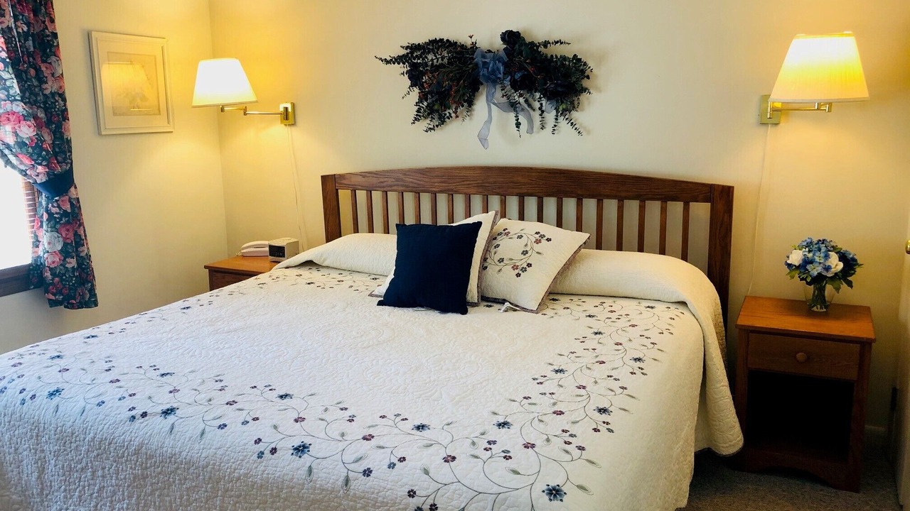 Photo of Bedroom in Hancock