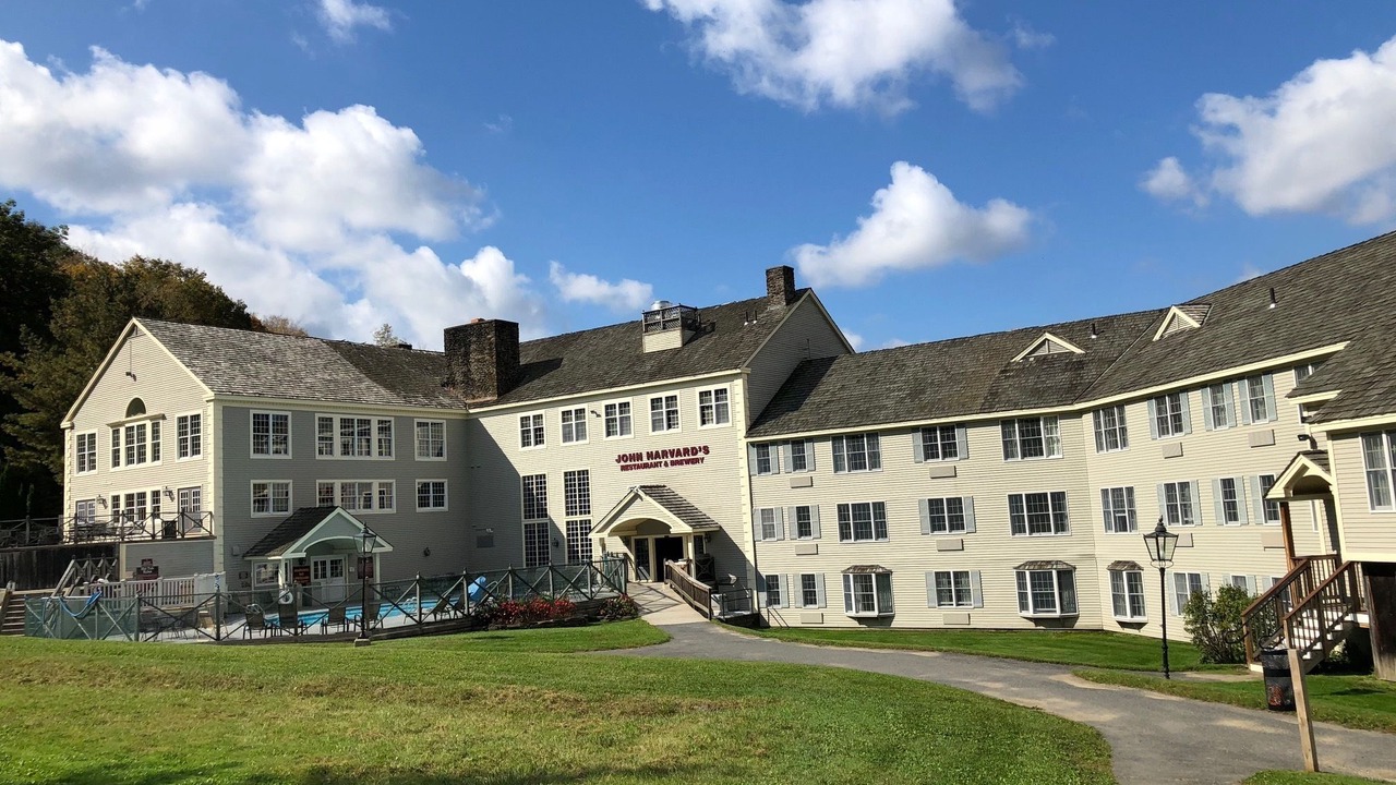 Photo of Outdoor in Hancock