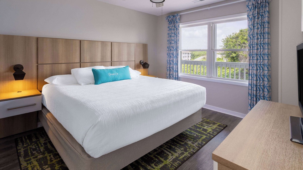 Photo of Bedroom in Atlantic Beach