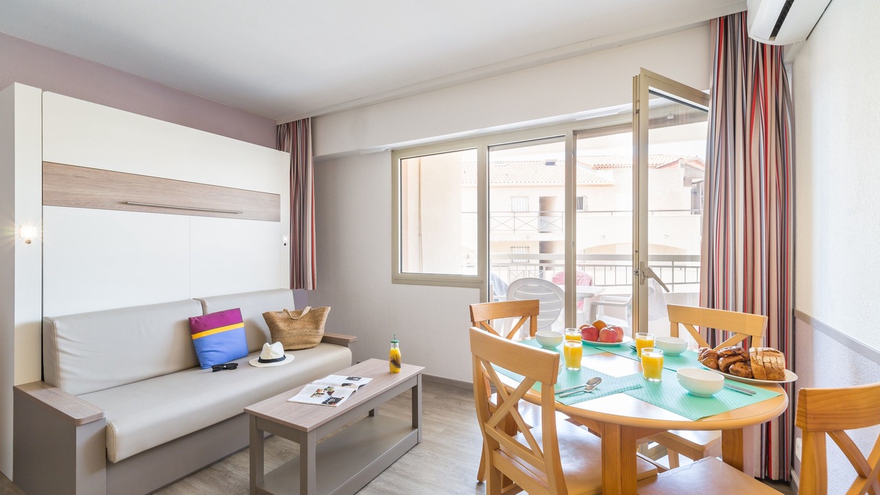 Photo of Livingroom in Sainte-Maxime City Centre