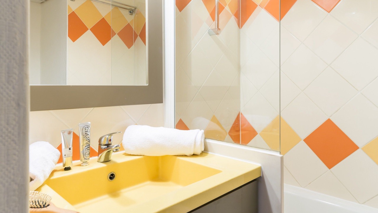Photo of Bathroom in Sainte-Maxime City Centre