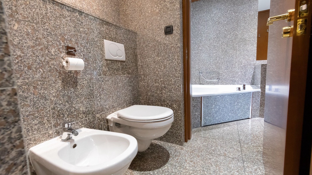 Photo of Bathroom in Nice City Centre