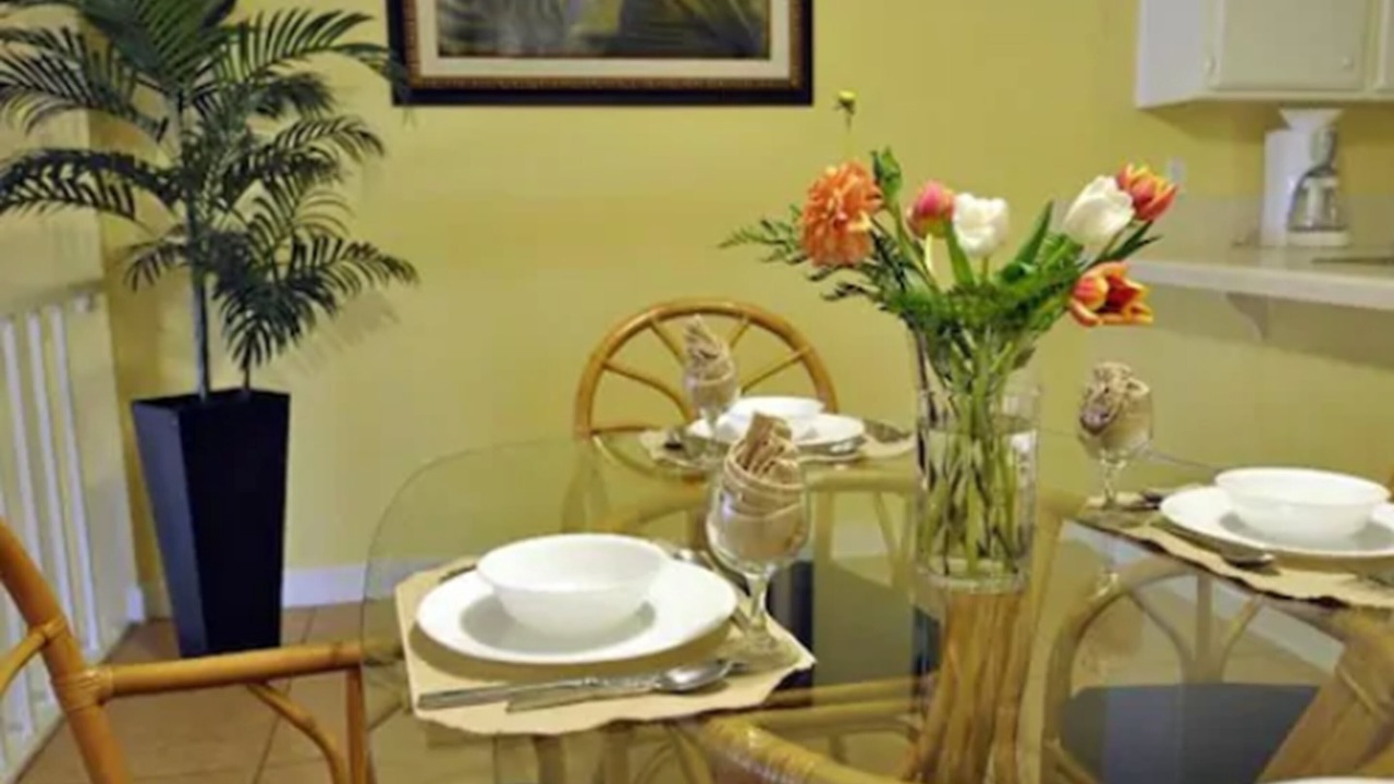 Photo of Livingroom in Townsite