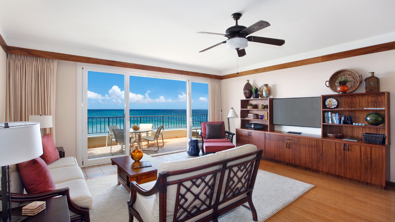 Photo of Livingroom in Poipu