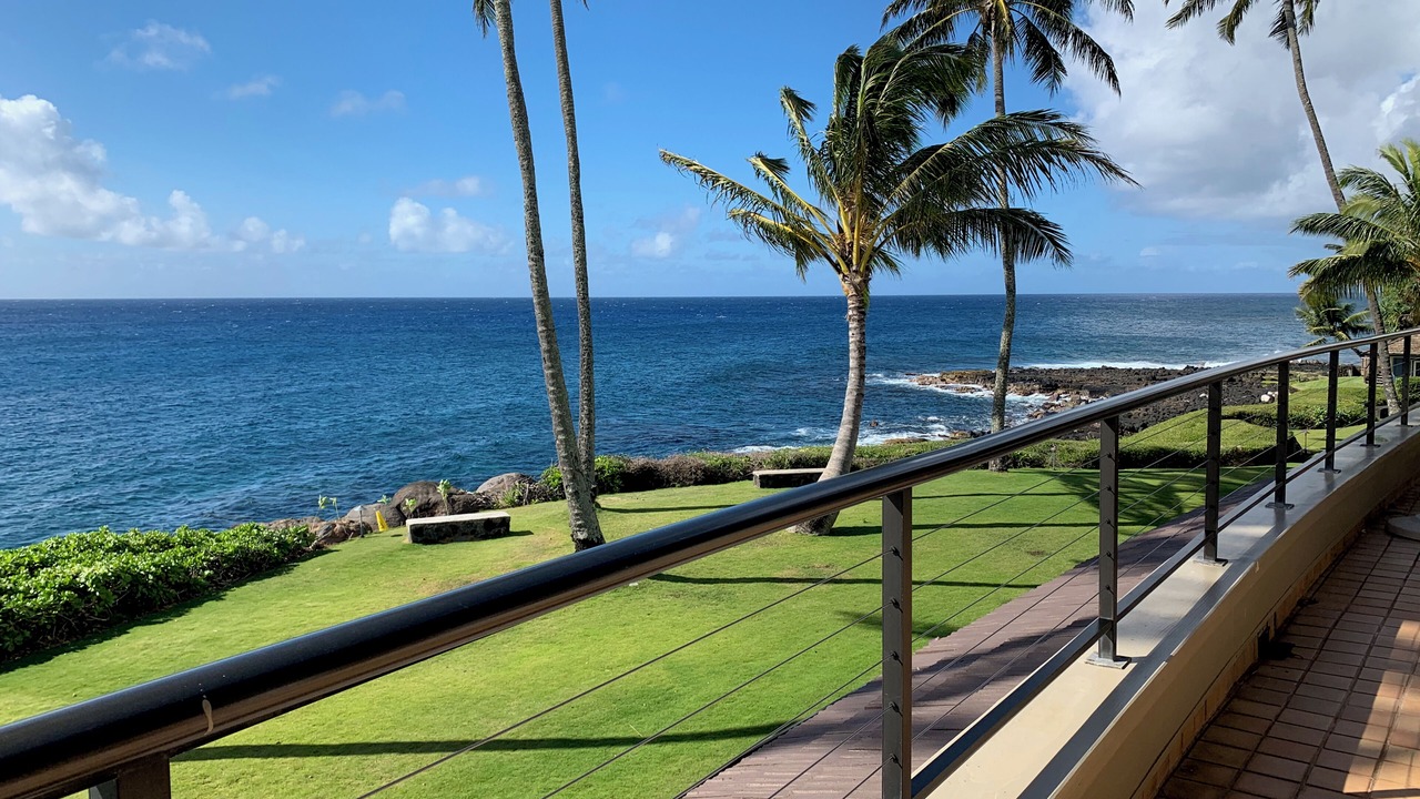 Photo of Bedroom in Poipu