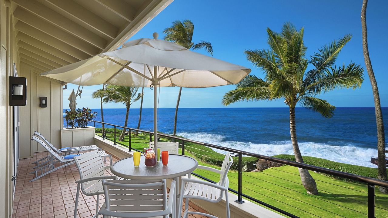 Photo of Bedroom in Poipu