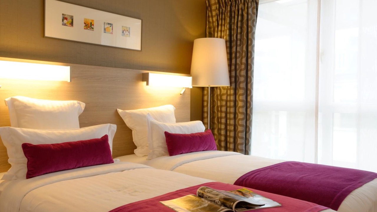 Photo of Bedroom in Chaillot