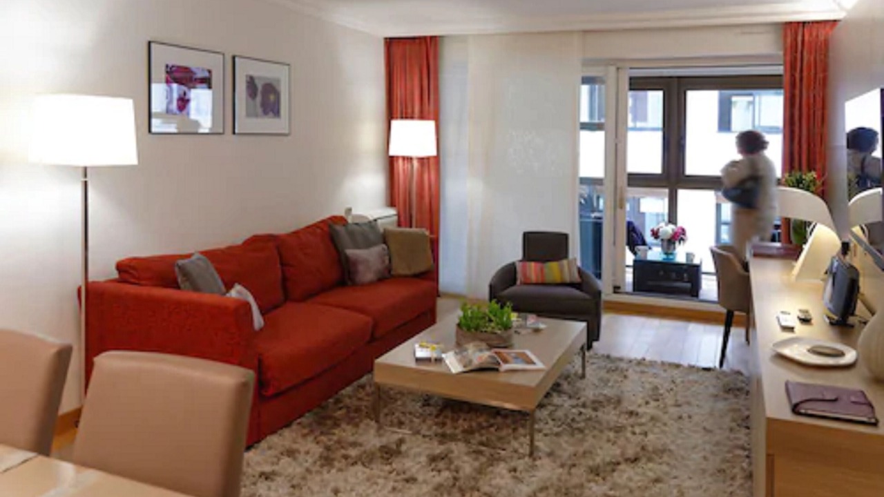 Photo of Bedroom in Chaillot