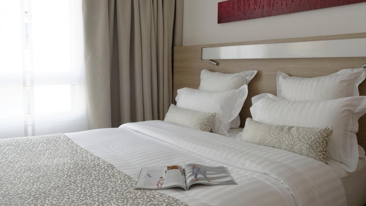 Photo of Bedroom in Chaillot