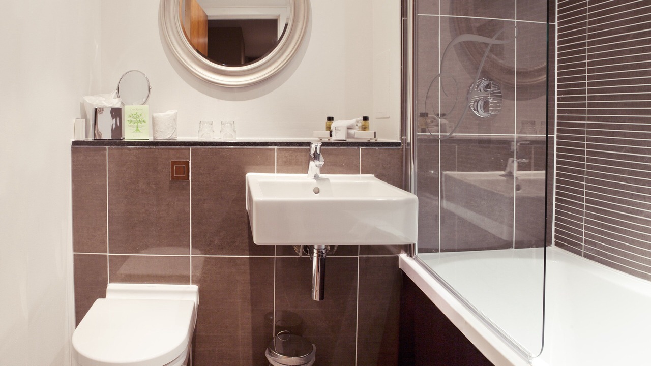 Photo of Bathroom in City Centre Glasgow