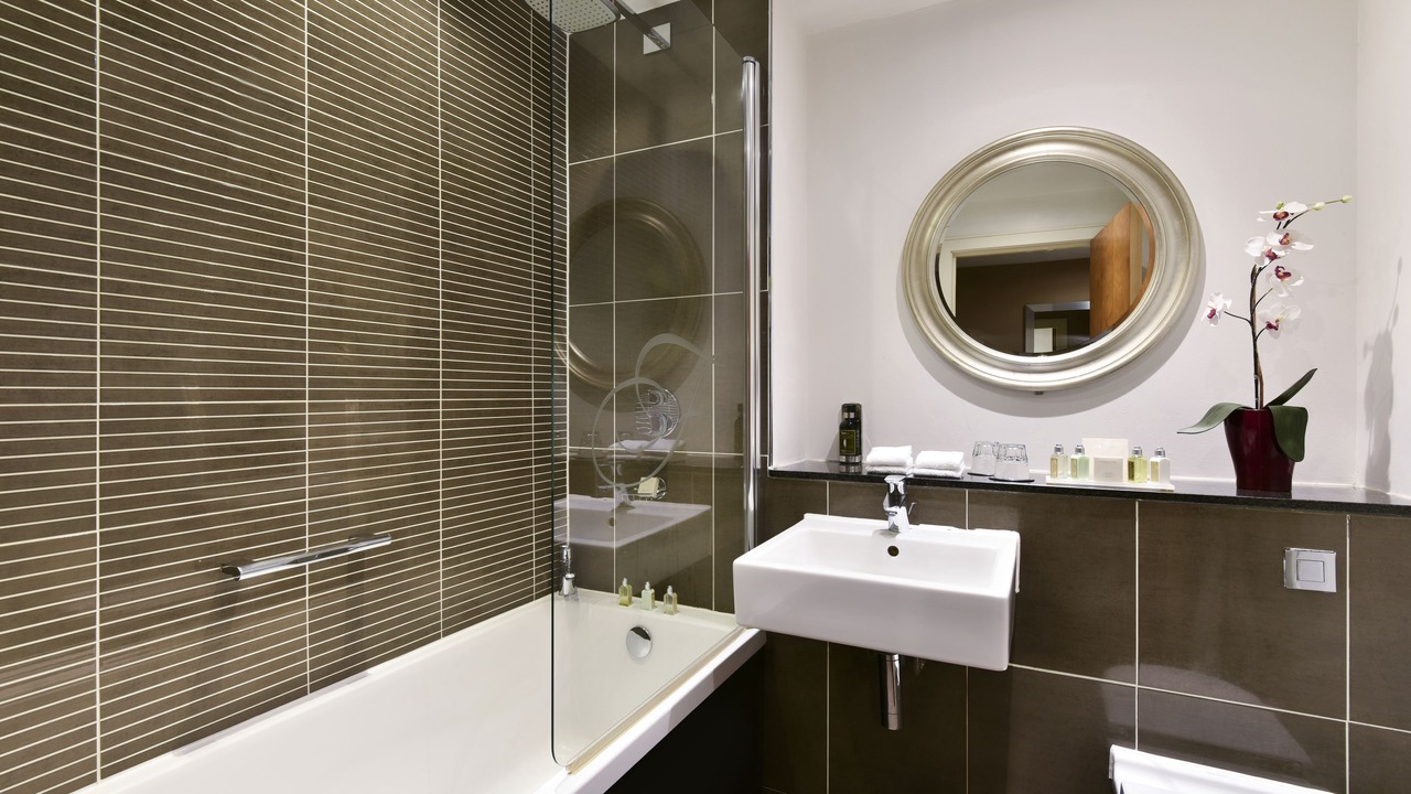 Photo of Bathroom in City Centre Glasgow