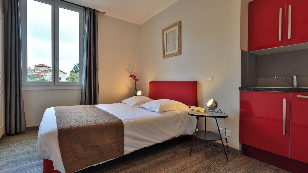 Photo of Bedroom in Juan-les-Pins