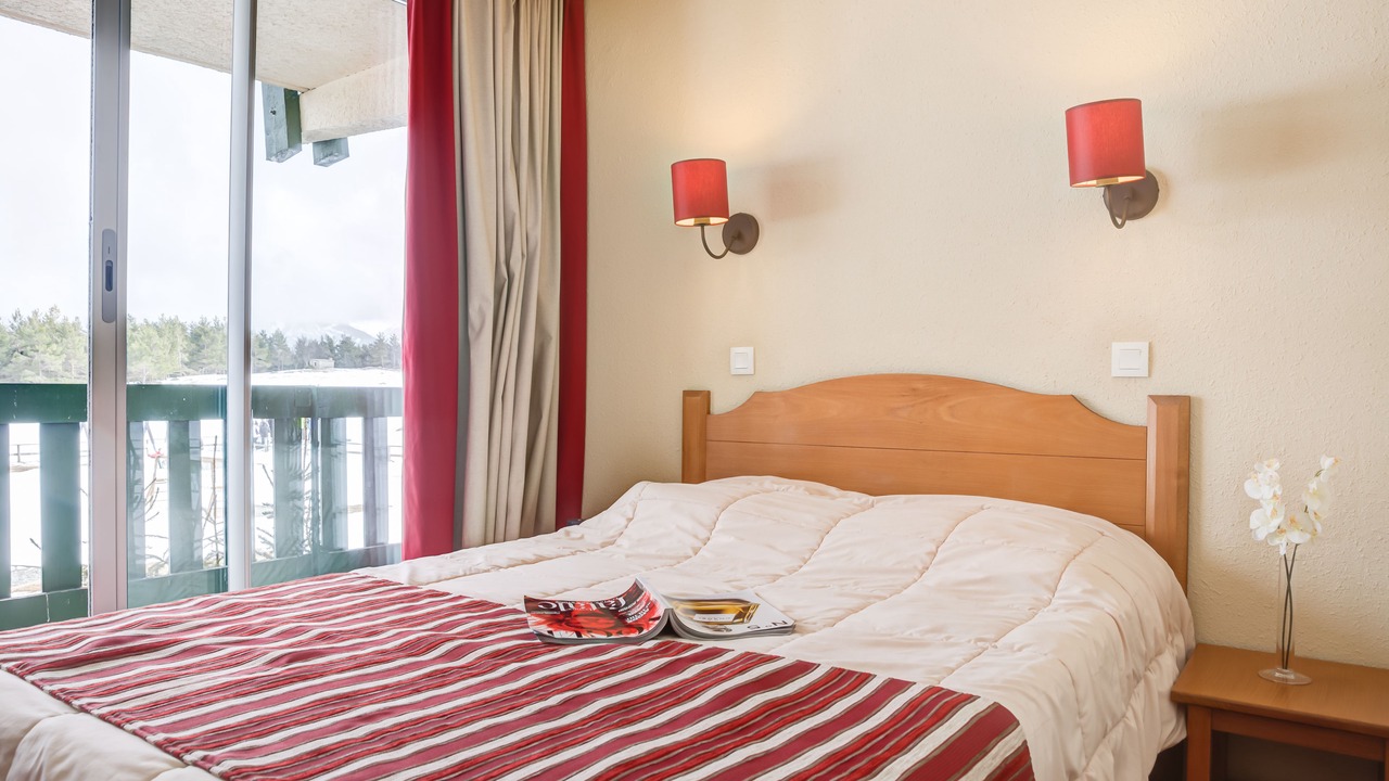 Photo of Bedroom in Pyrenees 2000