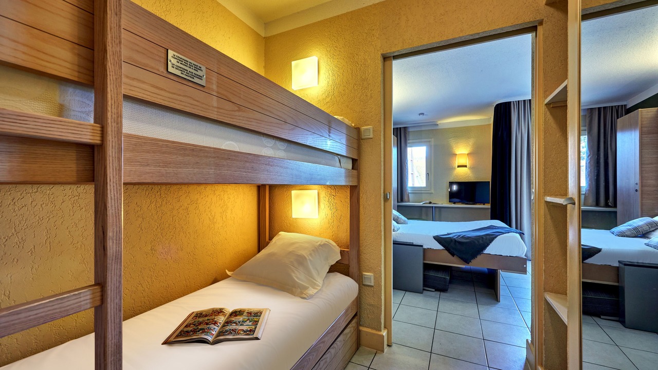 Photo of Bedroom in Deauville City Centre