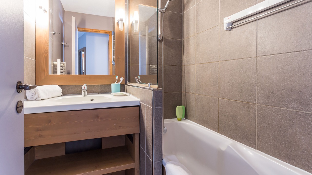 Photo of Bathroom in Jeux