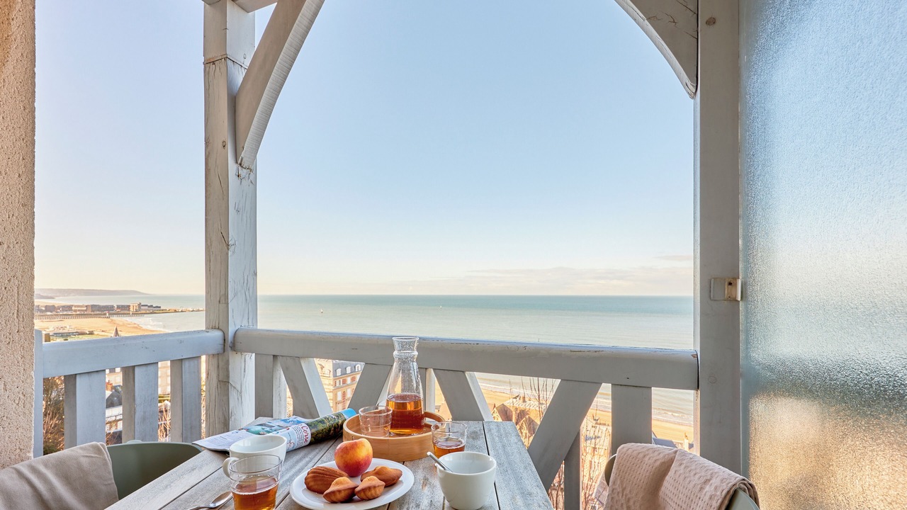 Photo of Patio Balcony in Trouville-sur-Mer