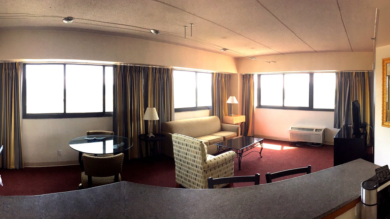 Photo of Livingroom in Downtown