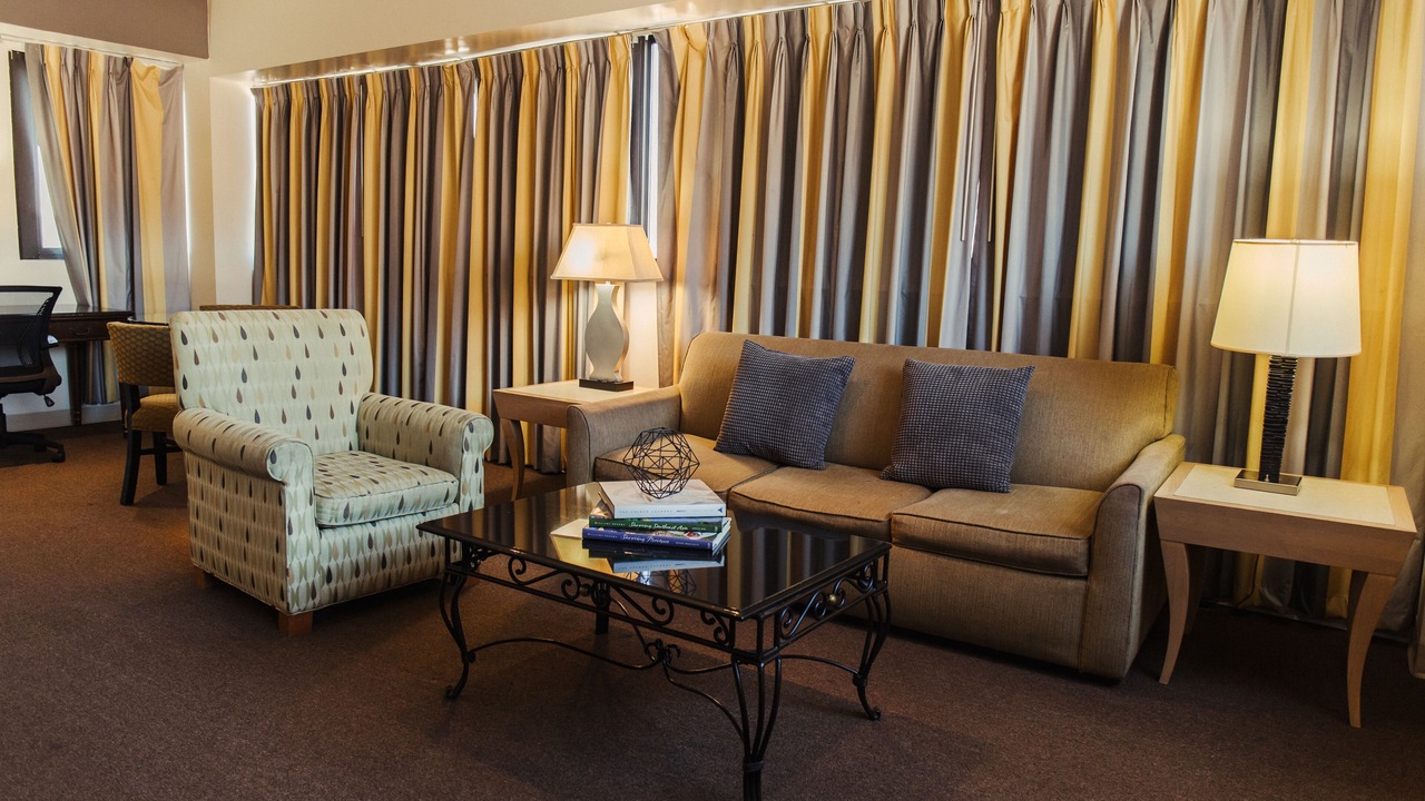 Photo of Livingroom in Downtown