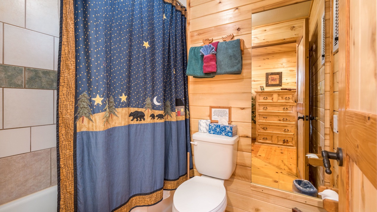 Photo of Bathroom in Ruidoso