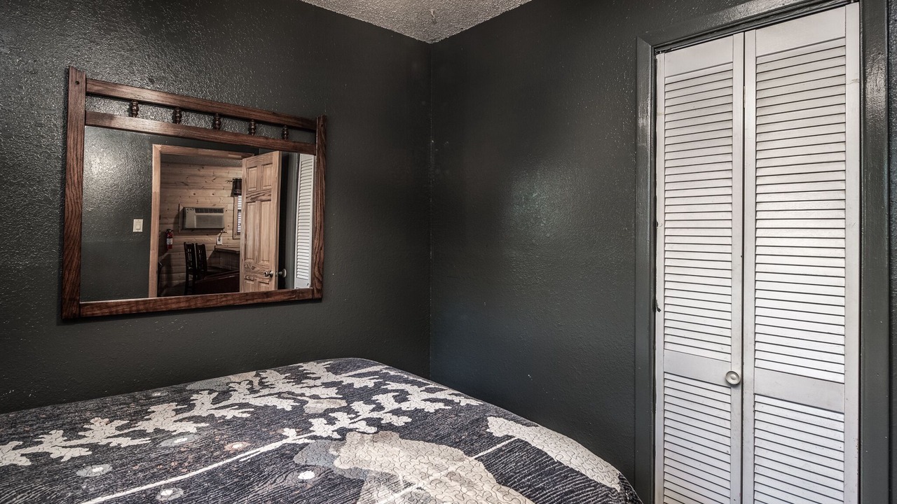 Photo of Bedroom in Ruidoso