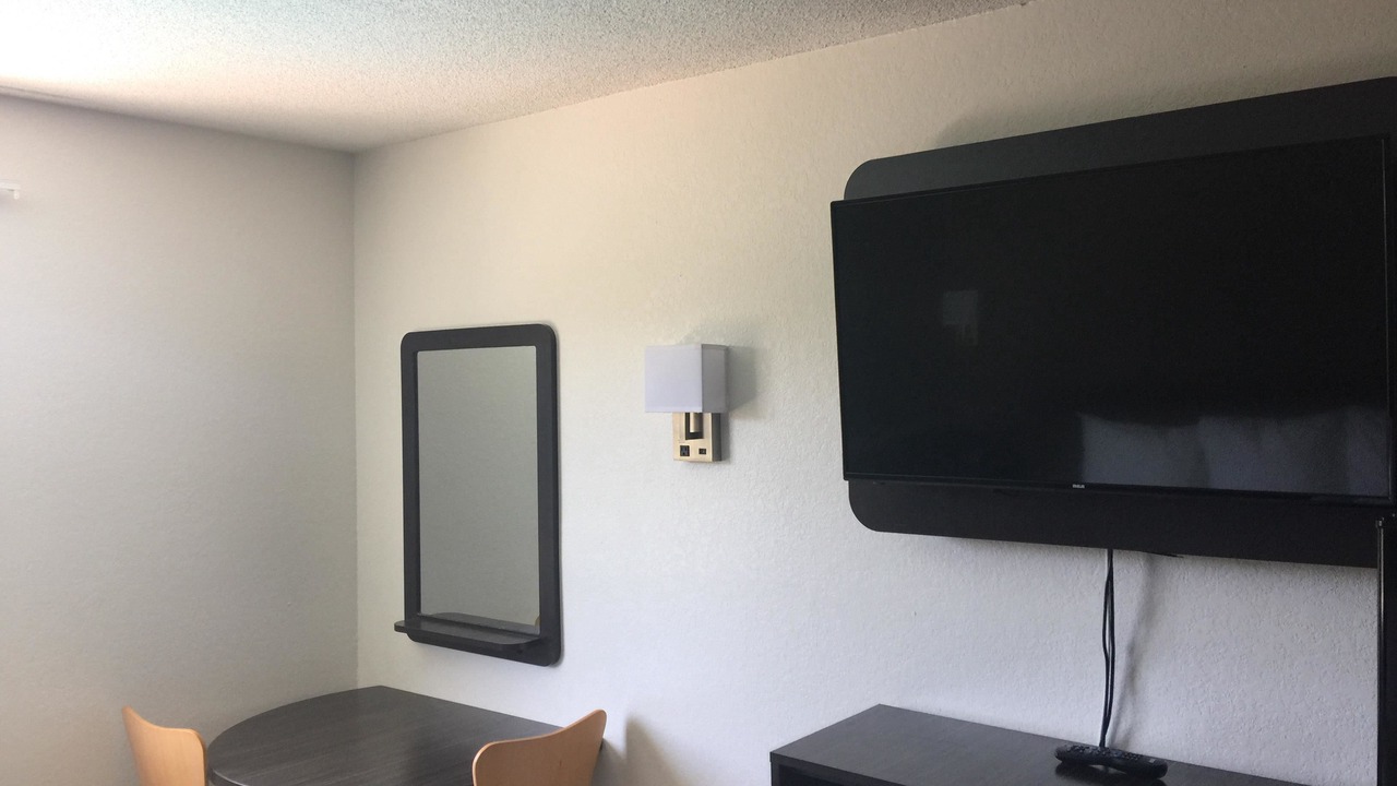 Photo of Bedroom in Brent
