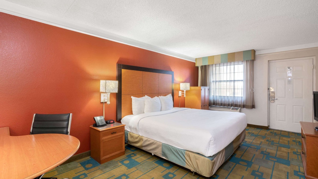 Photo of Bedroom in Tempe