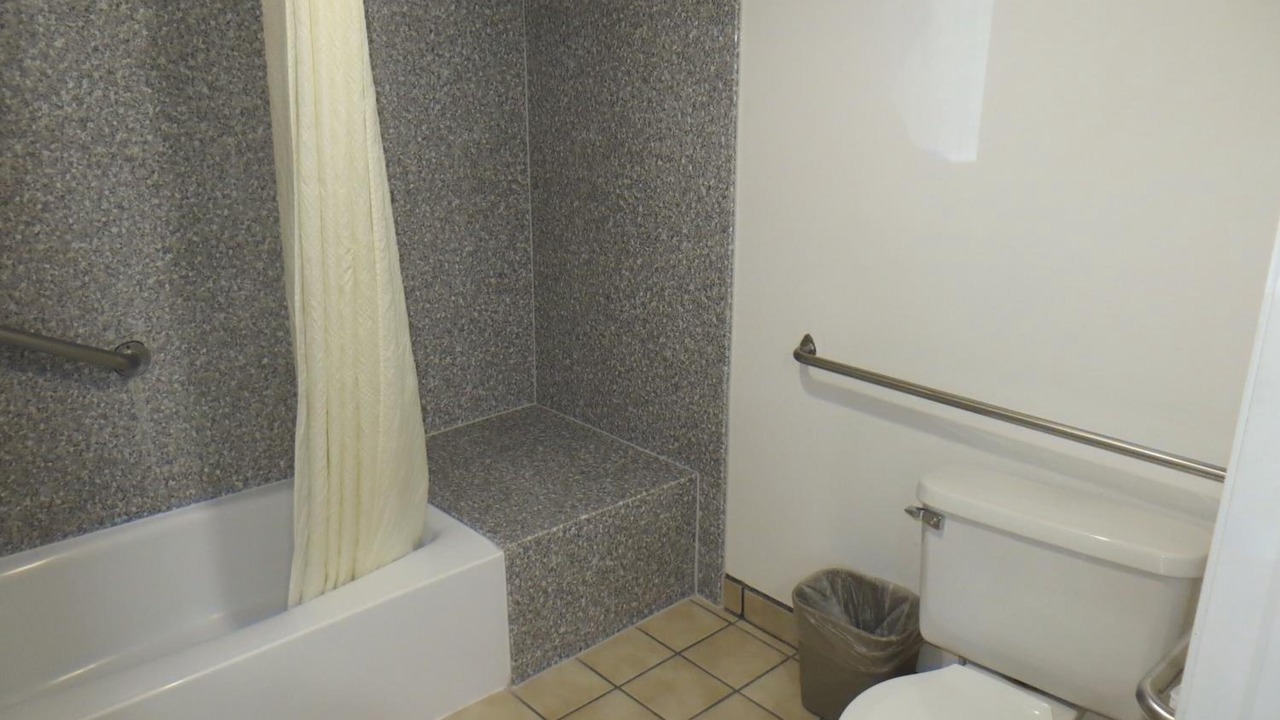 Photo of Bathroom in La Sierra