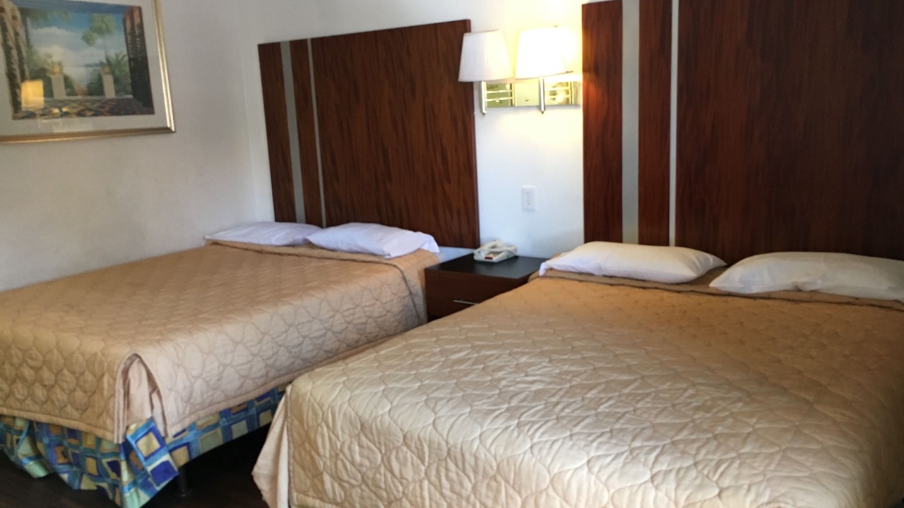 Photo of Bedroom in La Sierra