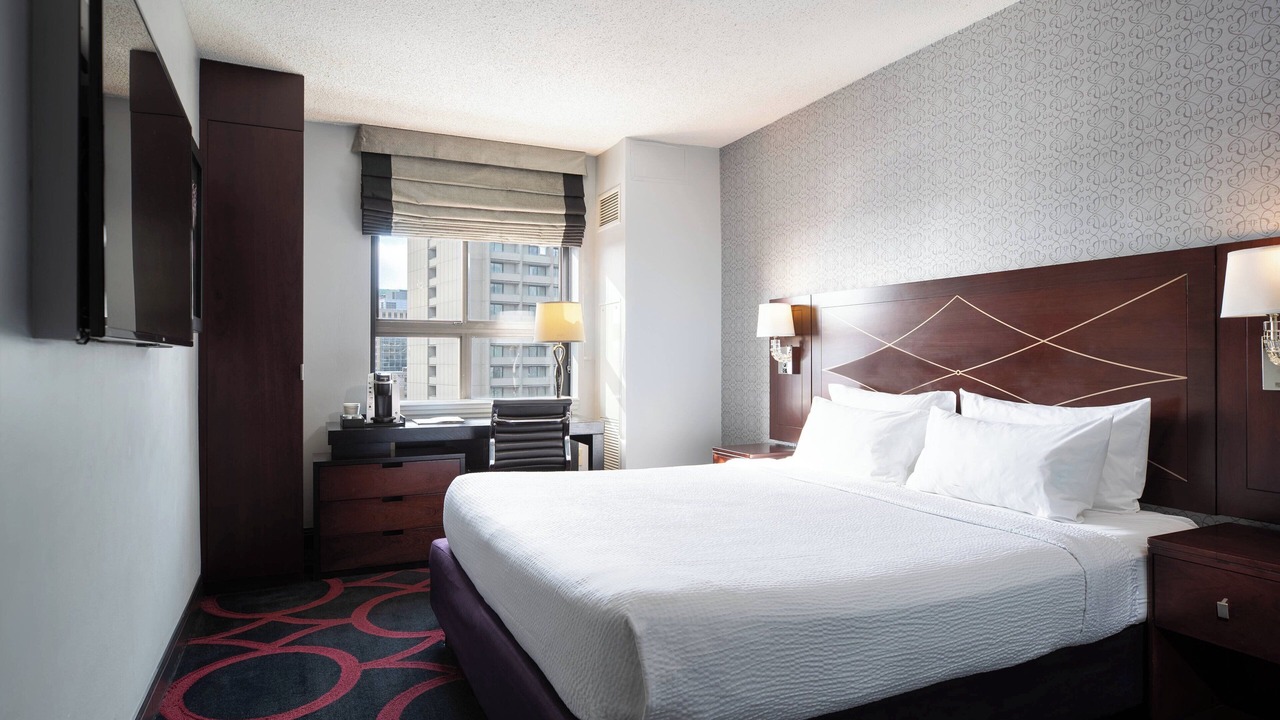 Photo of Bedroom in Theatre District