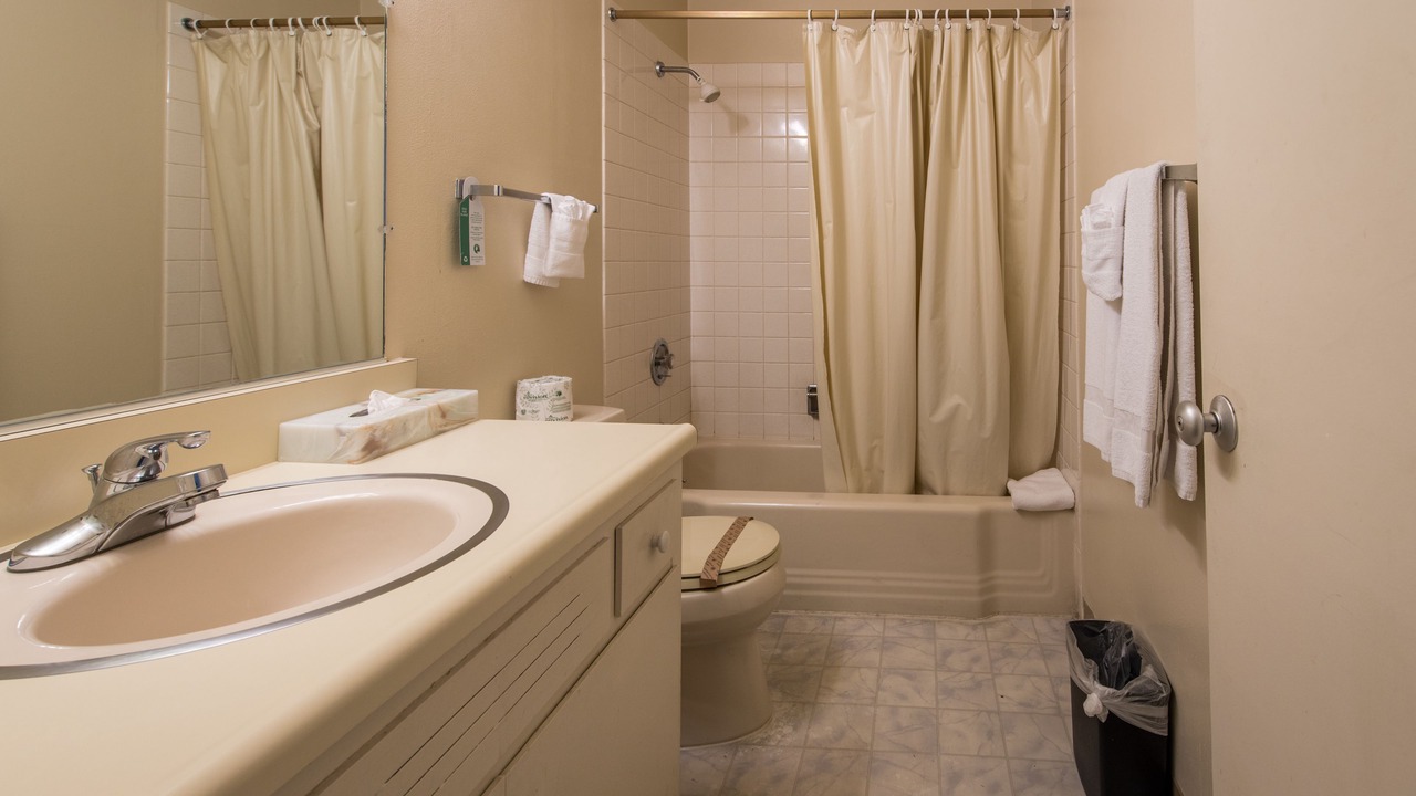 Photo of Bathroom in East End