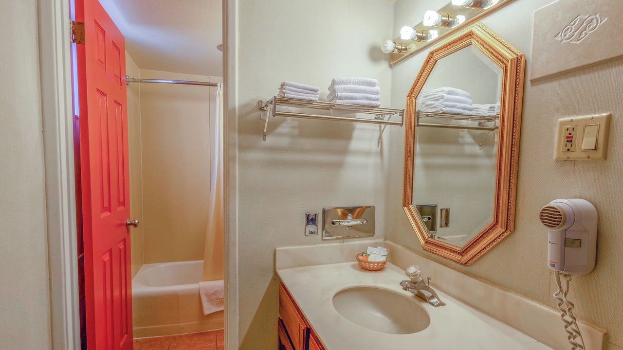 Photo of Bathroom in Allison